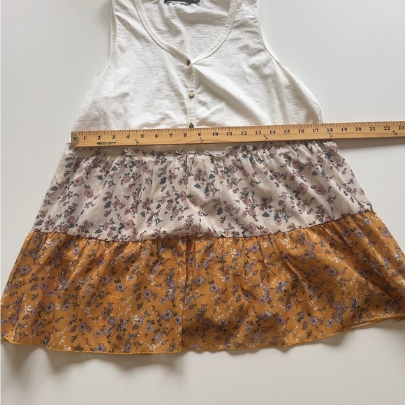 EUC Doe & Rae Women's Multi Striped Floral Tank Top Size S (E3) - Picture 4 of 5